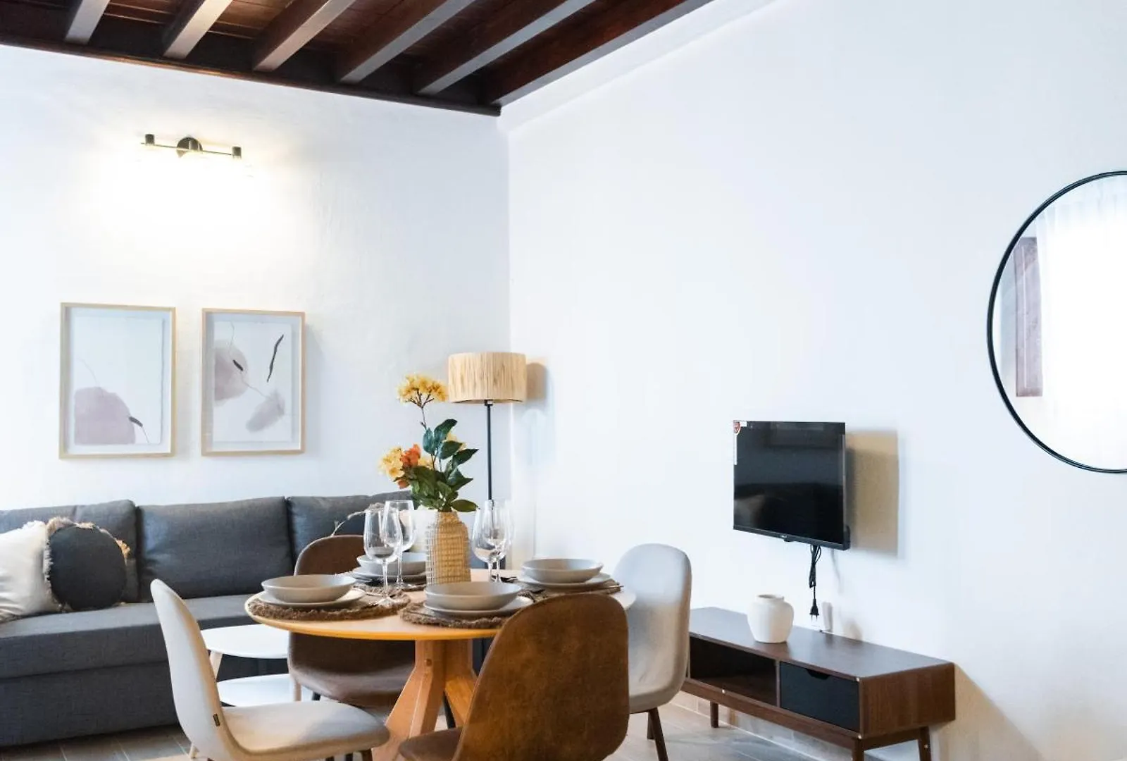 Qh Correo Viejo Apartment Granada