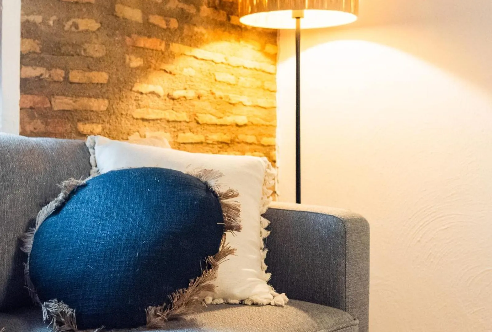 Qh Correo Viejo Apartment Granada