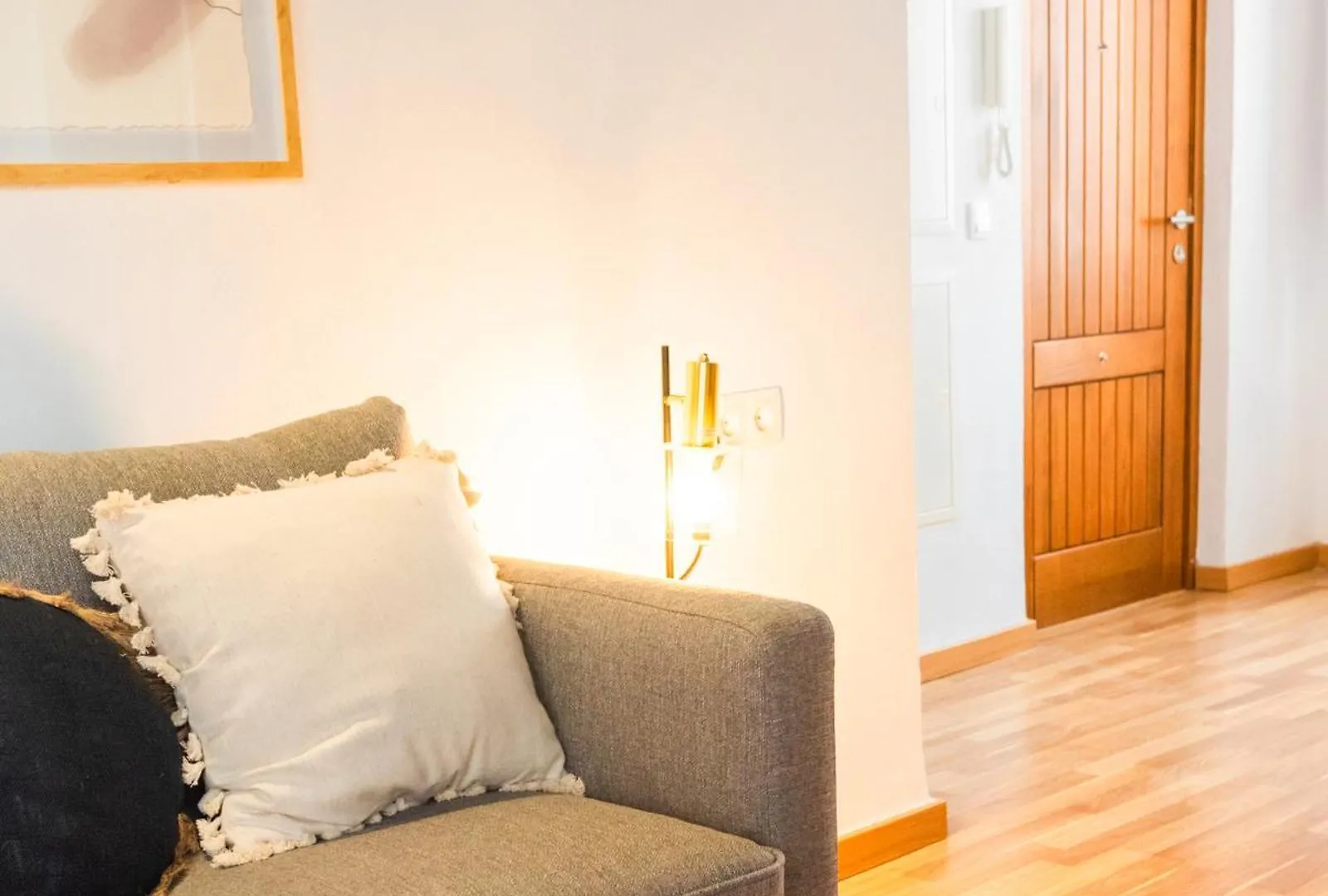 Qh Correo Viejo Apartment Granada Spain