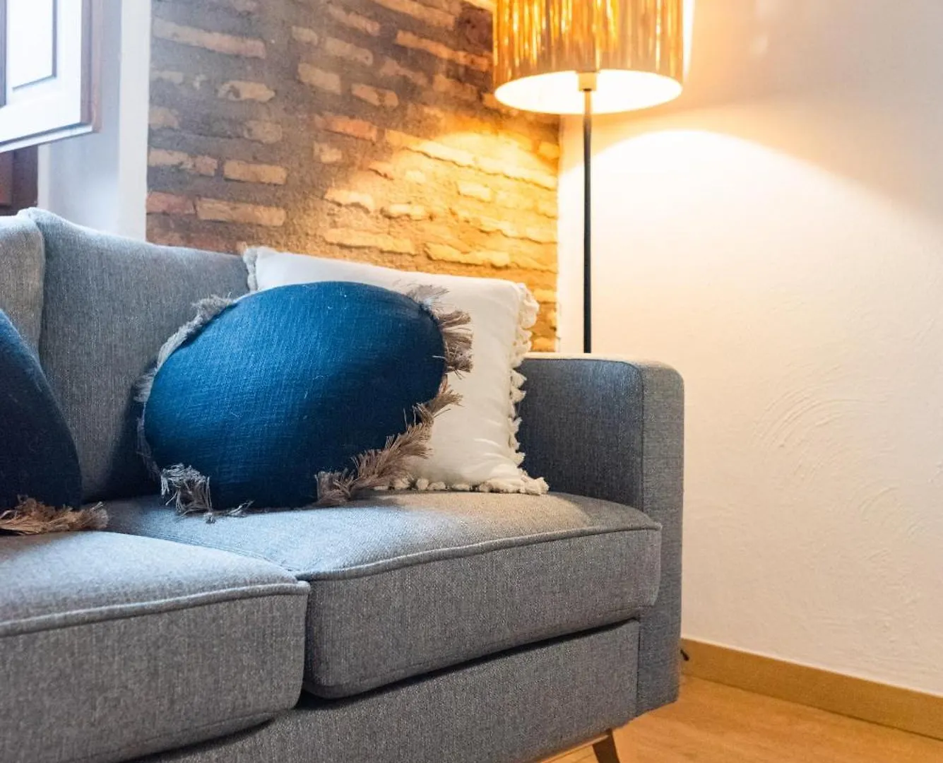 Qh Correo Viejo Apartment Granada