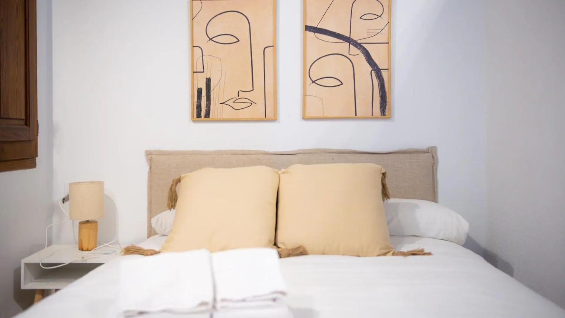 Lägenhet Apartamento Turistico En El Corazon De Granada Qh Correo Viejo Spanien