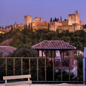 Carmen De Vidal - Un Mirador A La Alhambra Apartamento