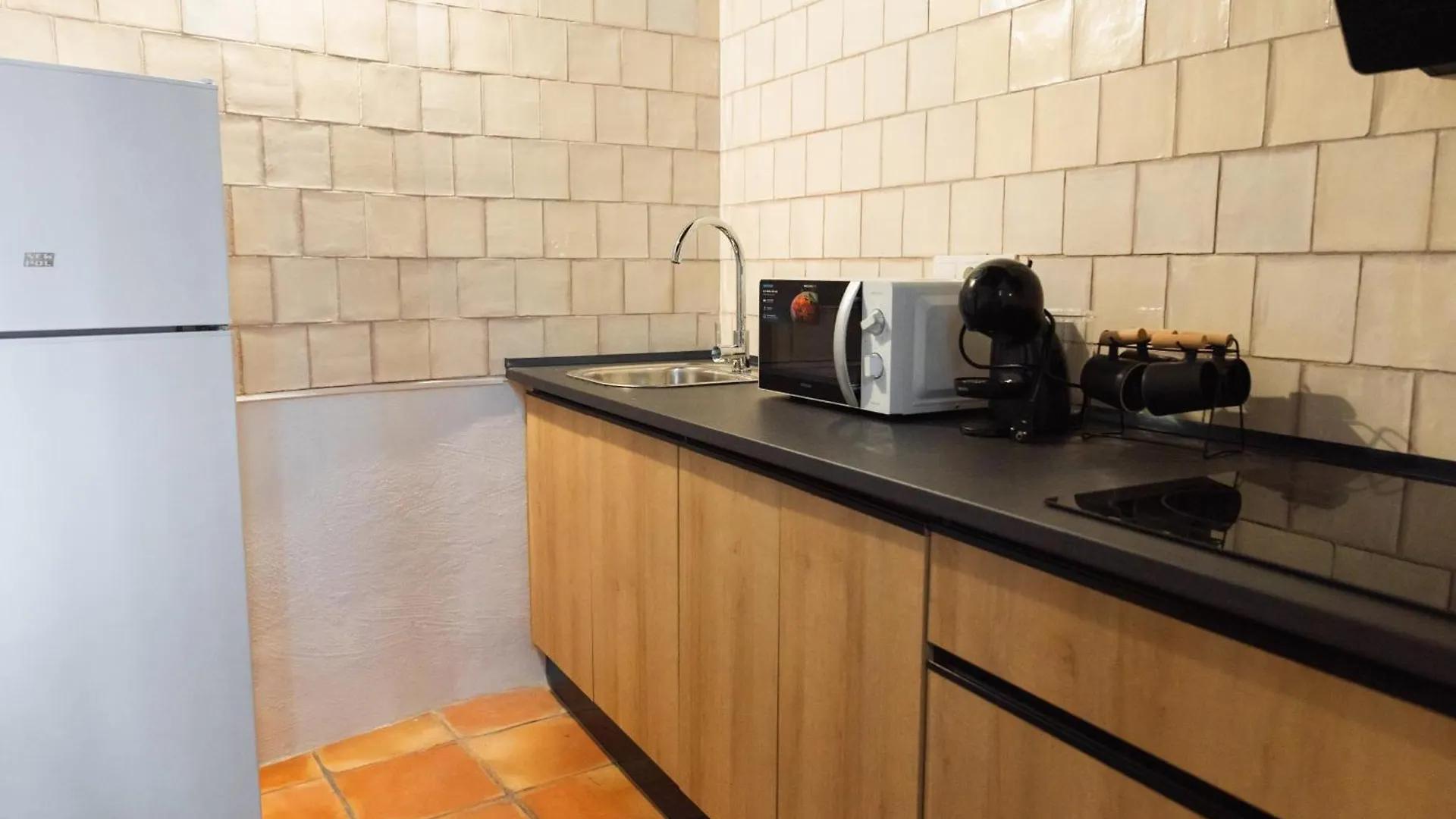 Qh Correo Viejo Apartment Granada Spain